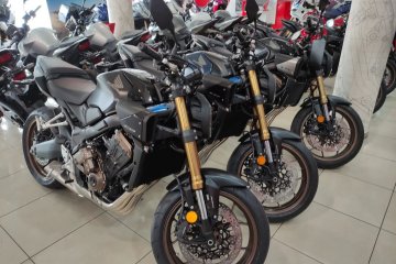 Honda CB 650 R E-clutch Neo Sports Cafe Moto Joker
