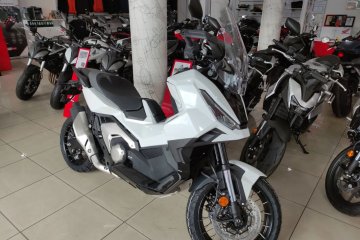 Honda X-ADV 750 2025 Moto Joker